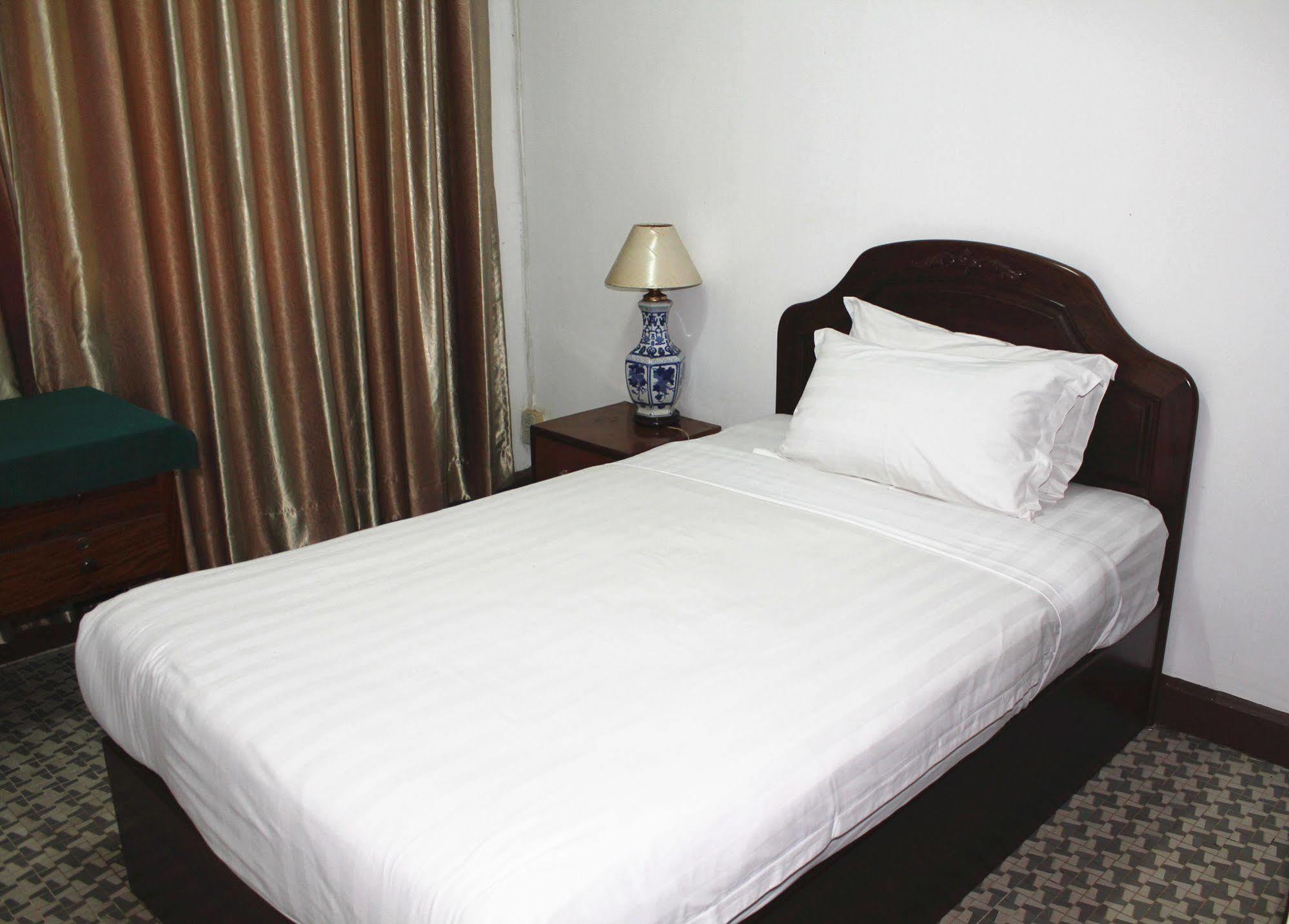 Mekong Hotel Vientiane Exterior foto